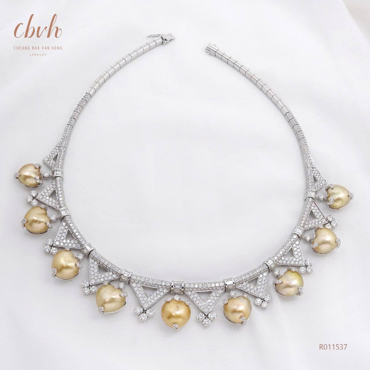 Temple Pattern Chain