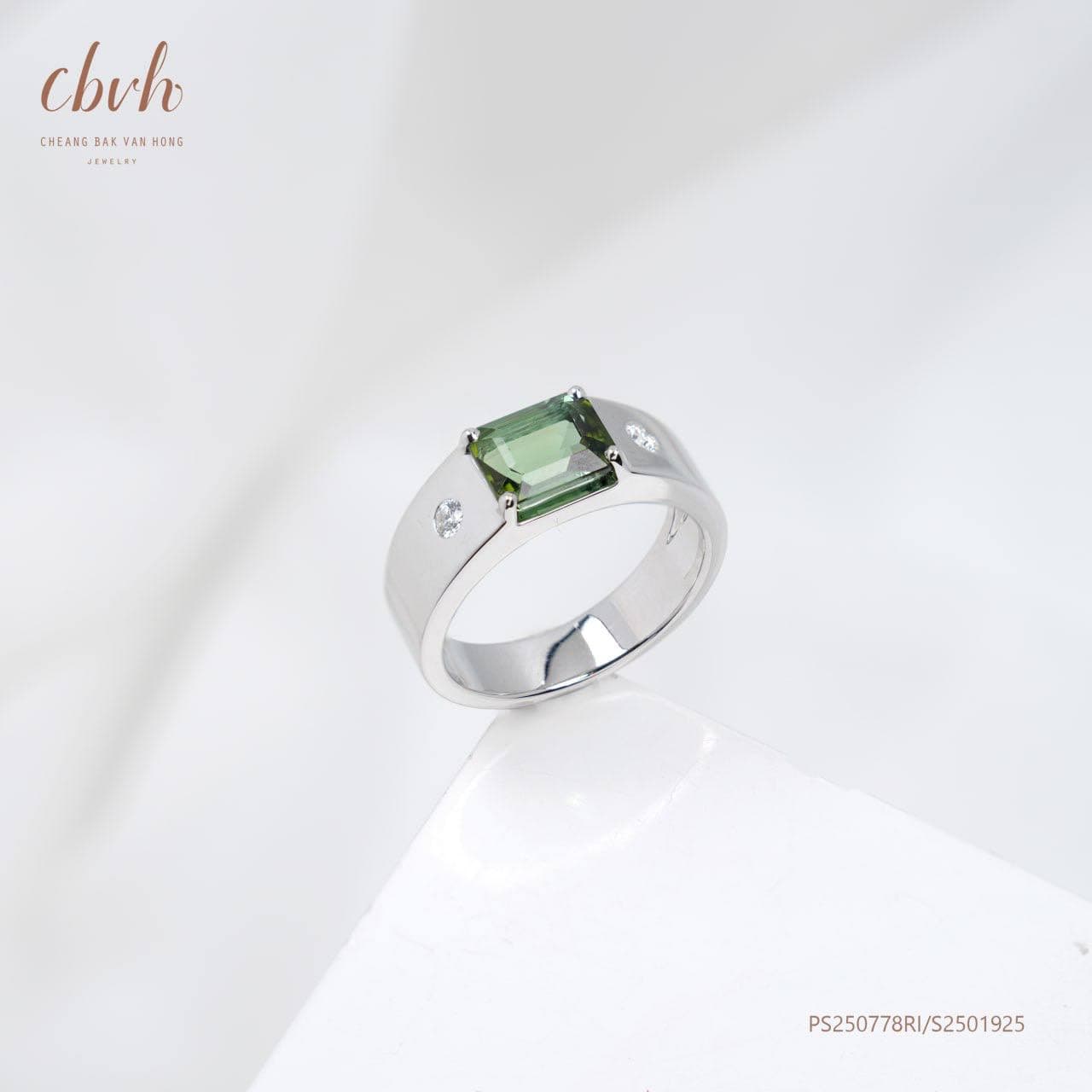 Eternal Sapphire Engagement Ring image 3